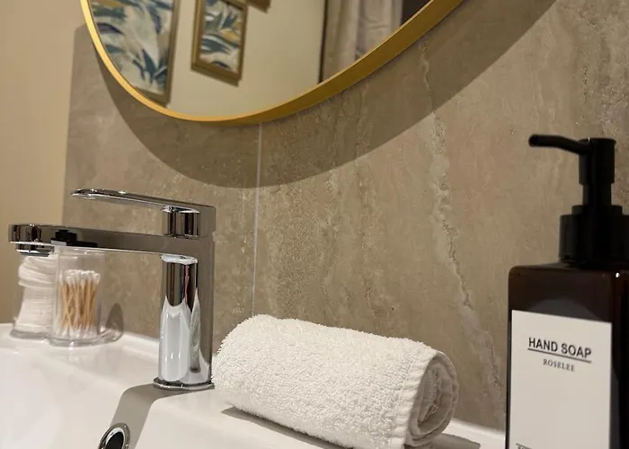 Lägenhet Du 4 - Parking Prive Gratuit Reims